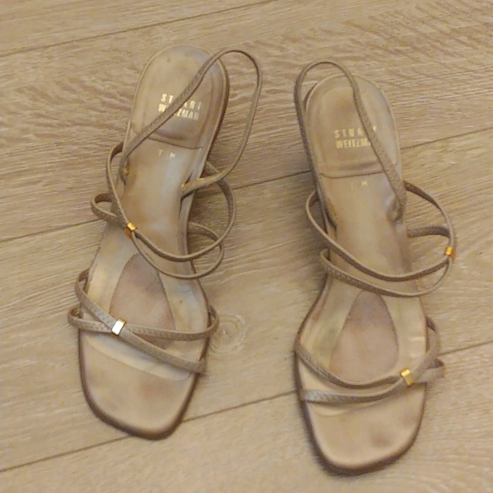 Beige shoes